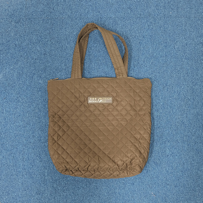 타트라스  Tatras package quilt shoulder bag