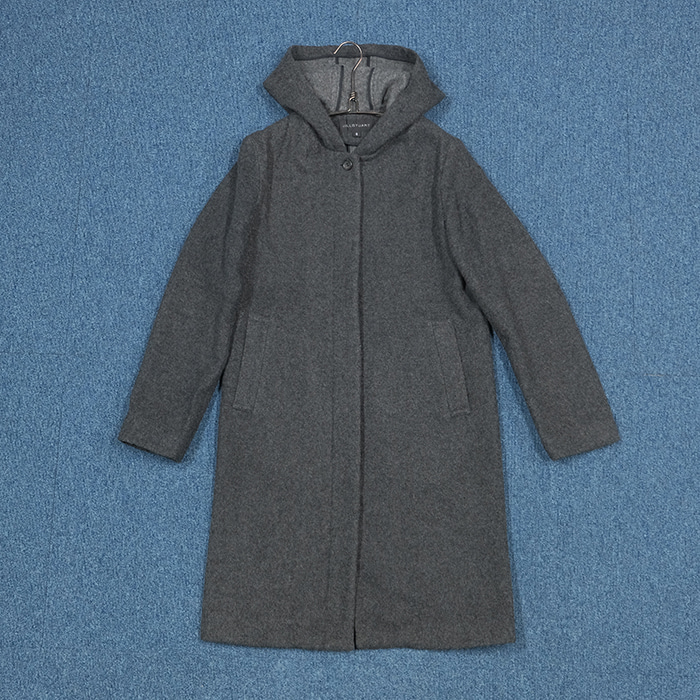 질스튜어트 / Made in japan  Jill stuart hood coat