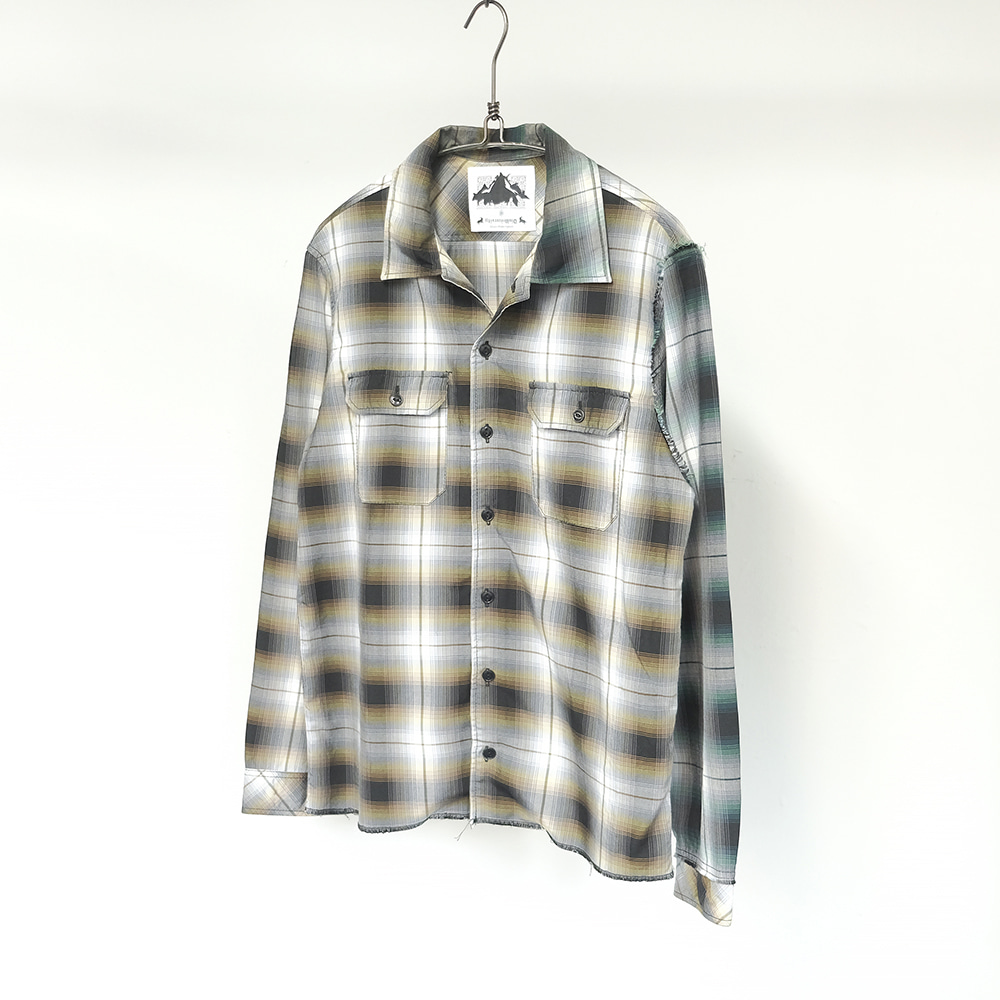 디스유니버스티 / Made in japan  Disuniversity 2pocket check shirt