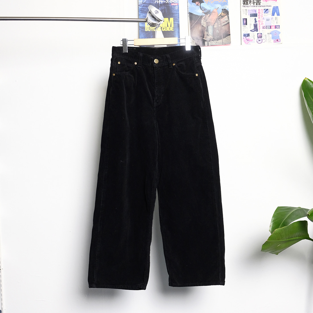 리 / Made in japan  Lee wide corduroy pants
